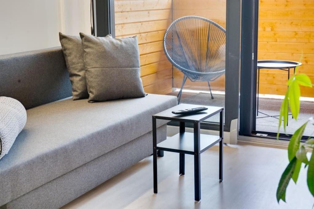 Best Location In Tampere! Modern City Apartment, 2Rooms, Kitchen And Balcony Exteriör bild